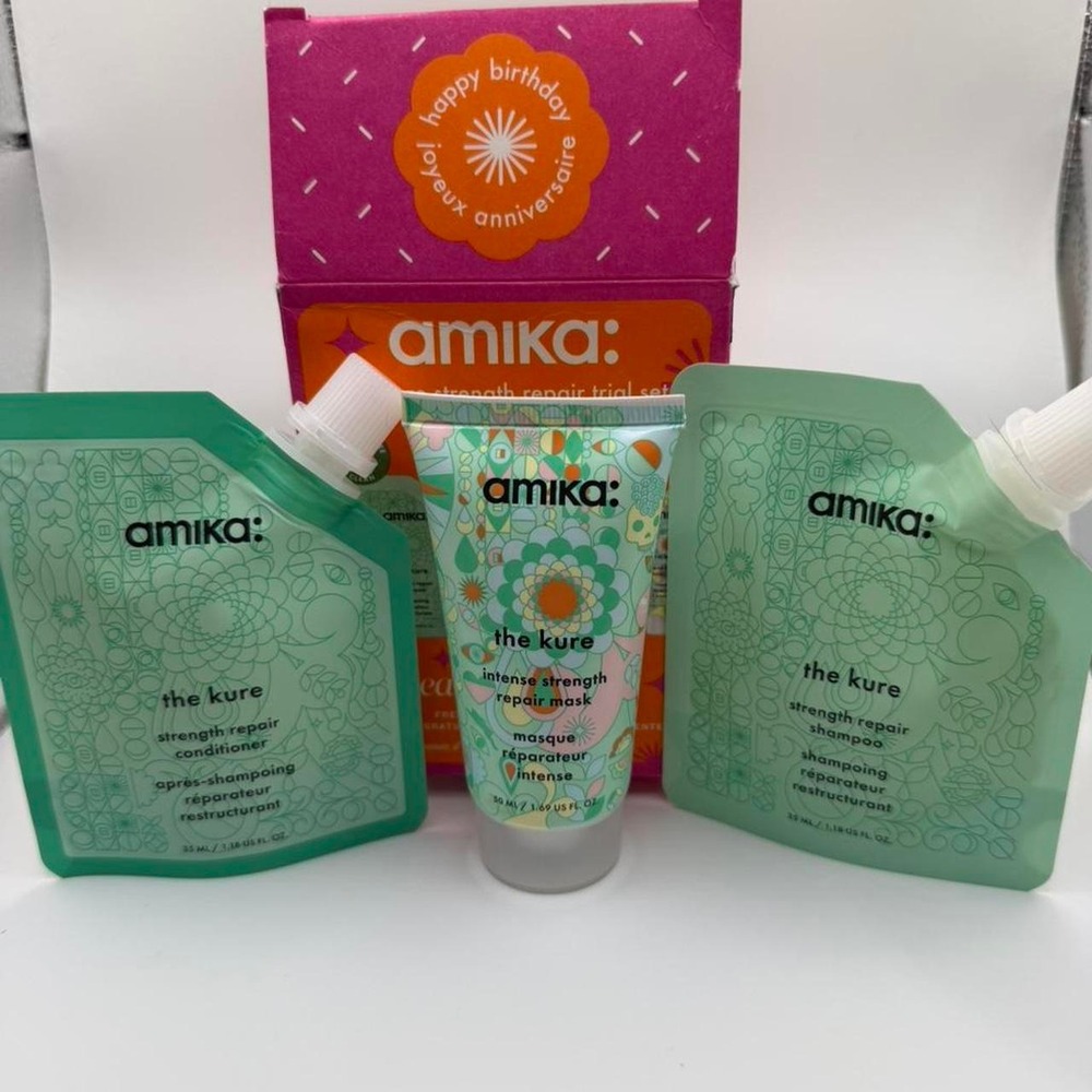 Amika the kure‎ beauty insider set NIB